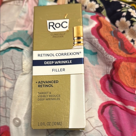 Rock & Candy Other - RoC Retinol Correxion Deep Wrinkle Filler